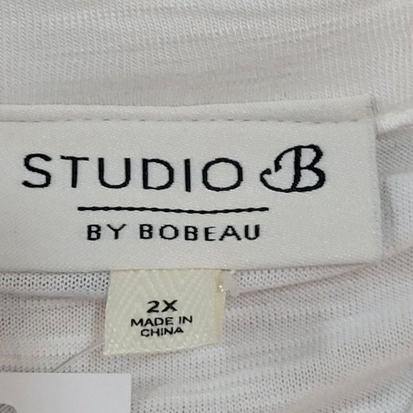 NWT Womans Sleeveless Shirt - Picture 3 of 4